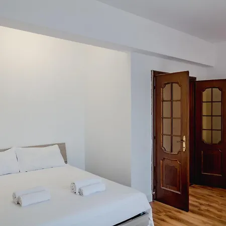 Shortmi Balilla Apartment